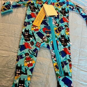 NWT Bamboo Little Snuggles Onesie Sleeper Pajamas PJs Superhero Superman Batman